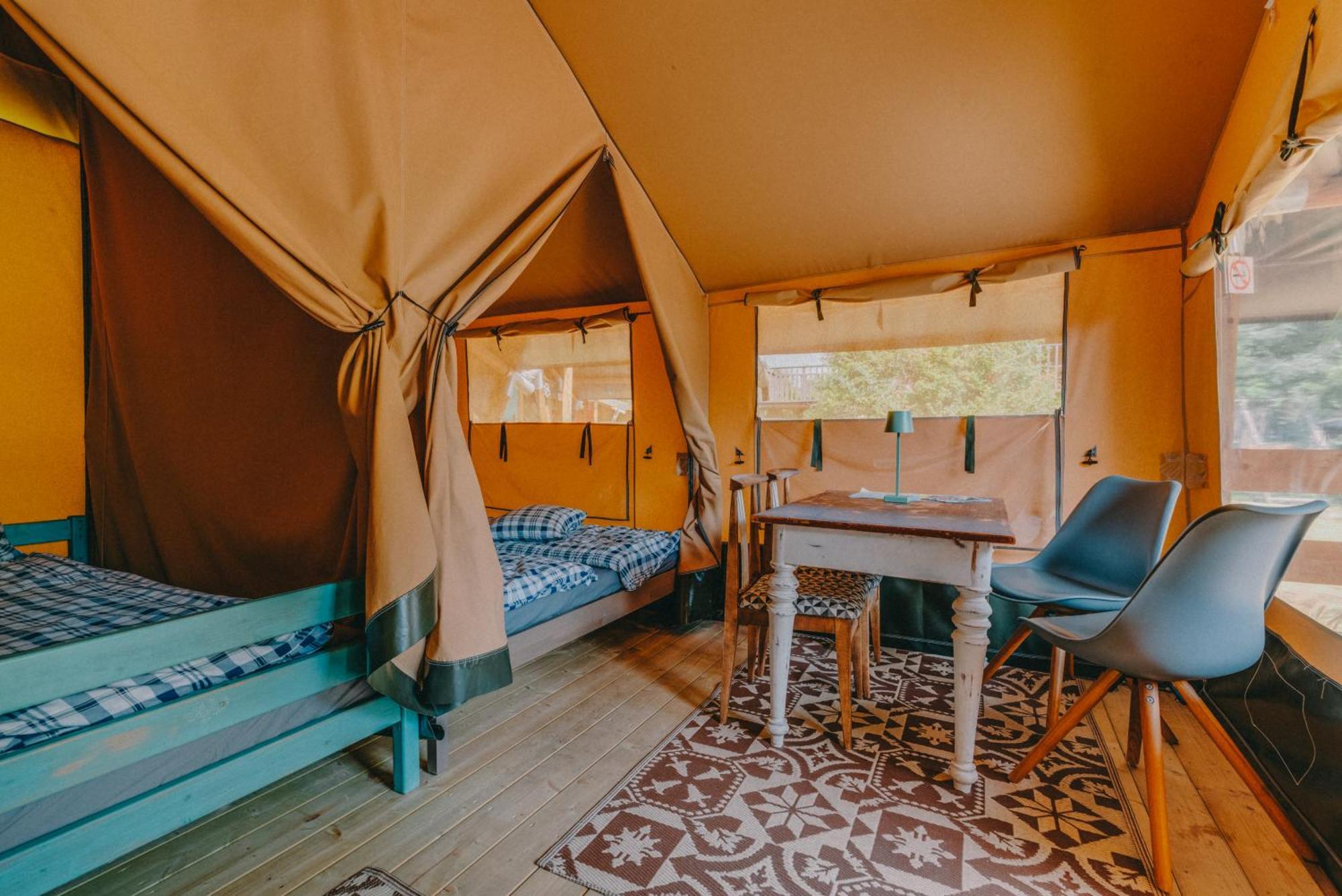 Rendes Glamping Hotel Balatonrendes Luaran gambar