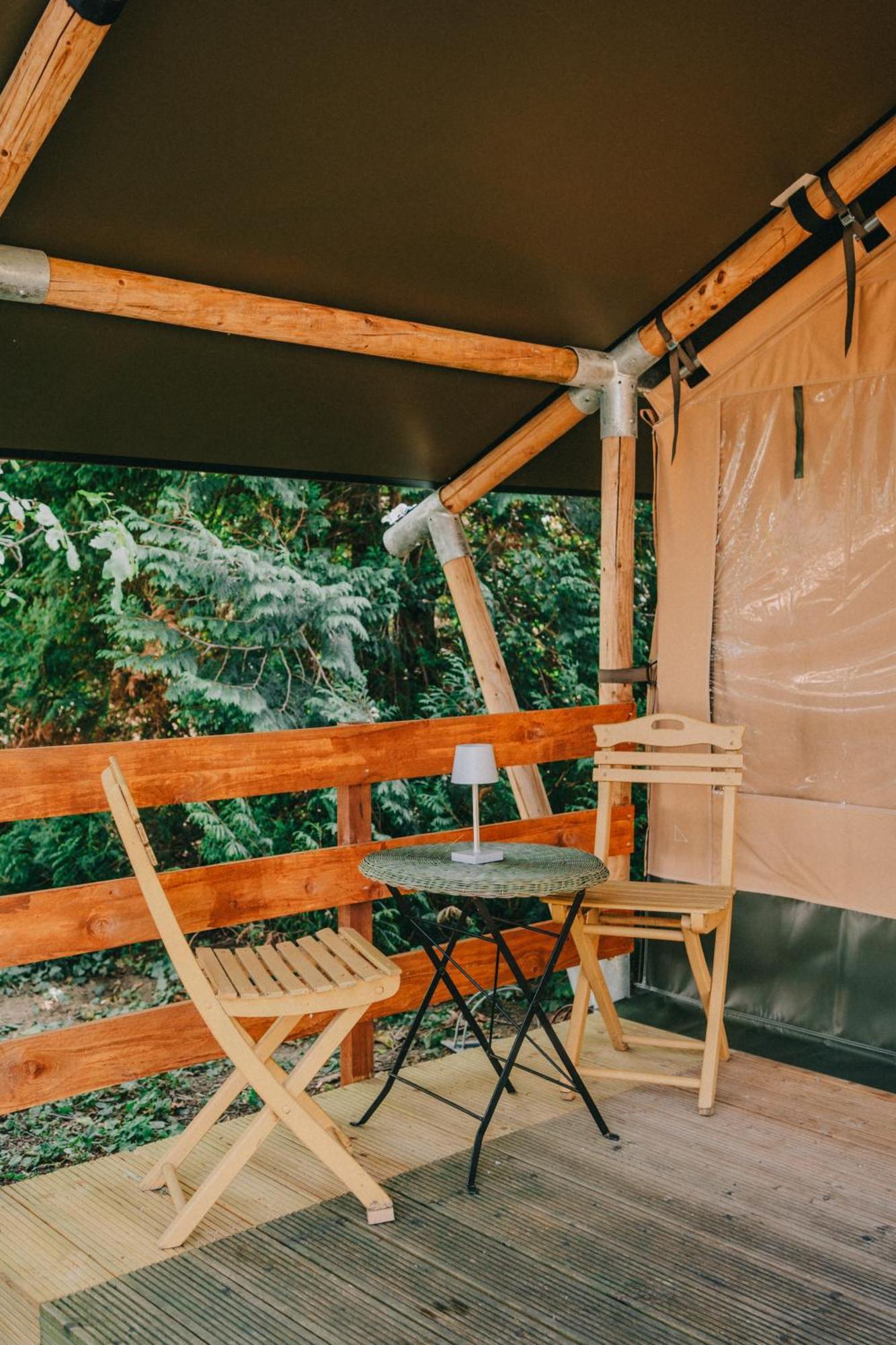 Rendes Glamping Hotel Balatonrendes Luaran gambar