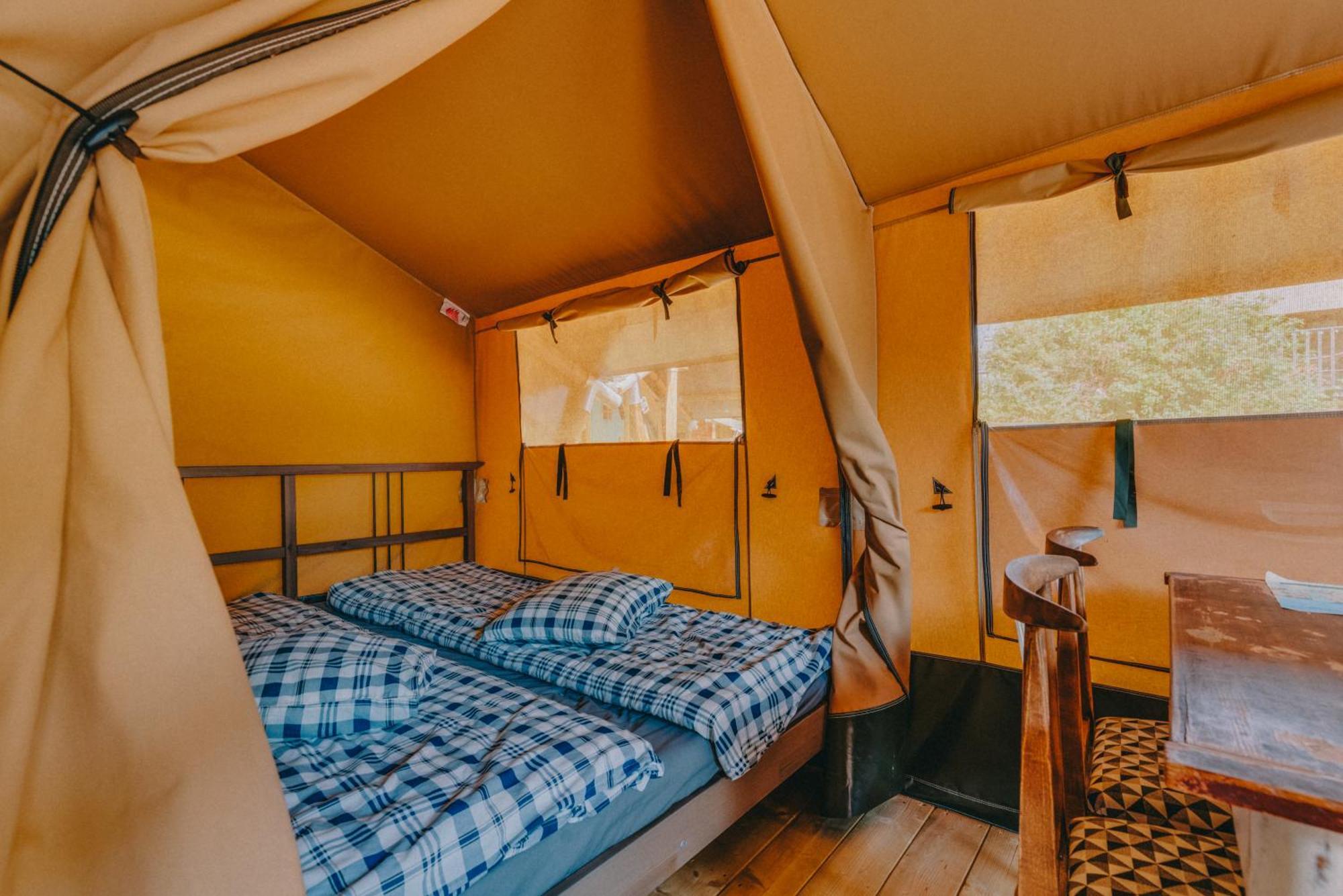 Rendes Glamping Hotel Balatonrendes Luaran gambar