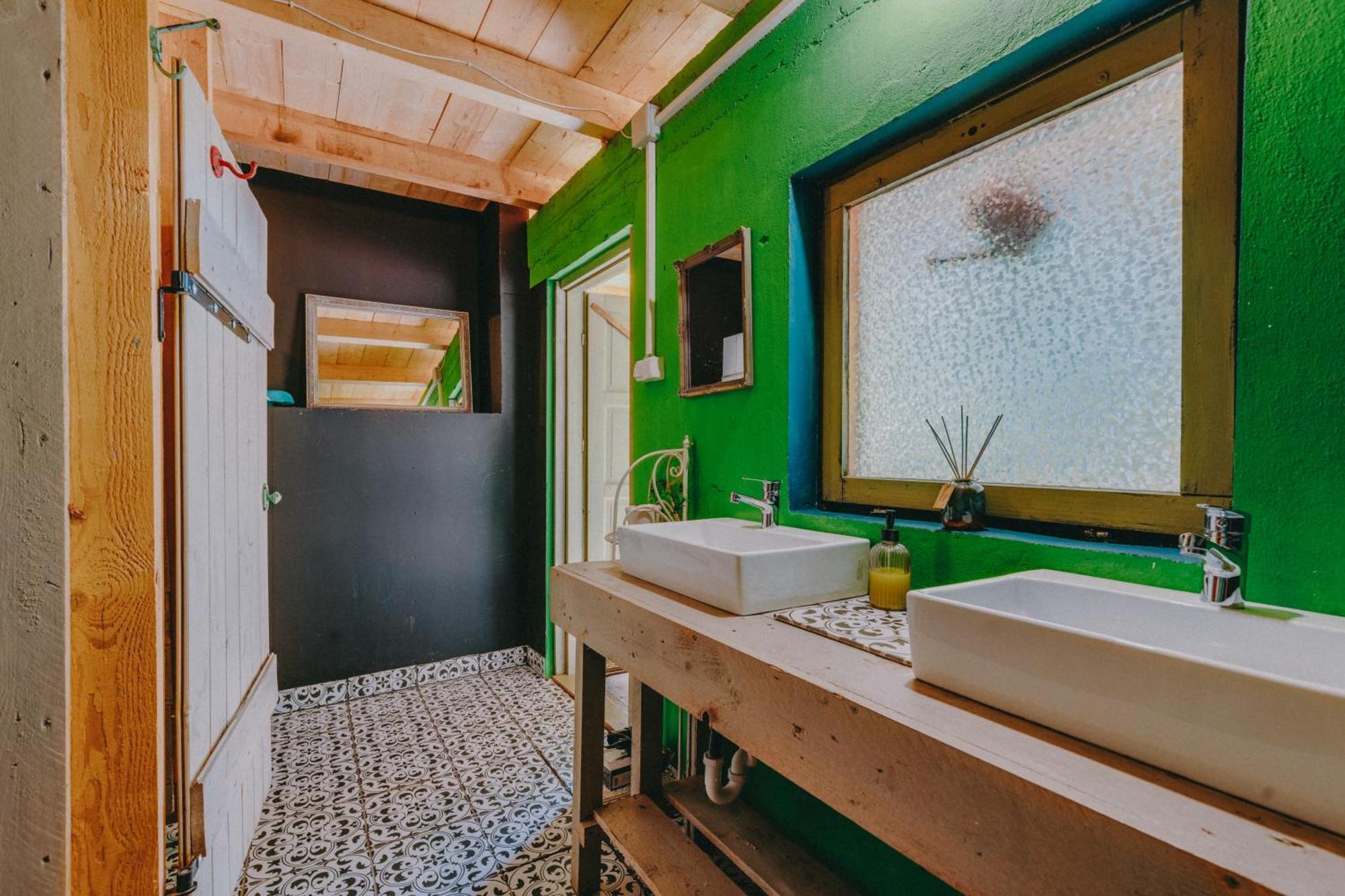 Rendes Glamping Hotel Balatonrendes Luaran gambar