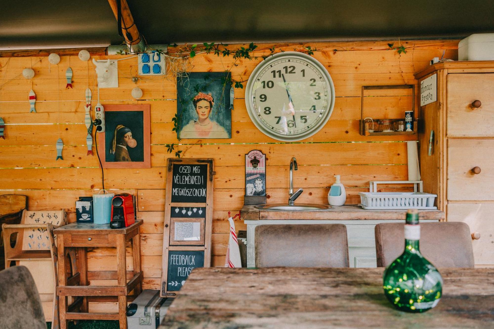 Rendes Glamping Hotel Balatonrendes Luaran gambar